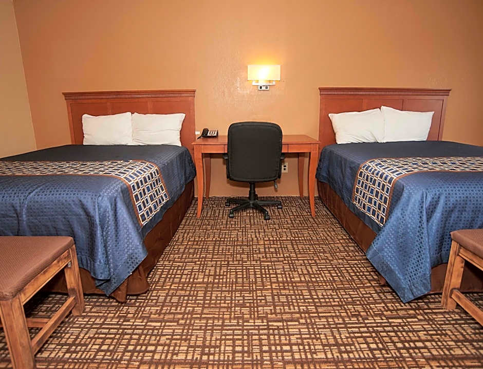 Hollow Inn and Motel