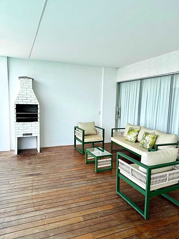 Casa Hari Veadeiros - piscina, ar condicionado e vista maravilhosa!