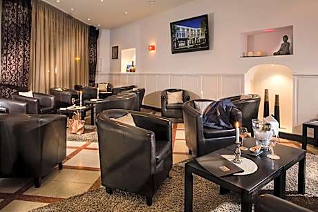Best Western Le Comtadin