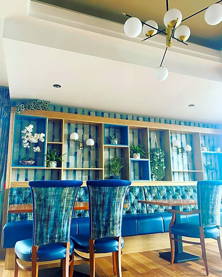 Allingham Arms Hotel