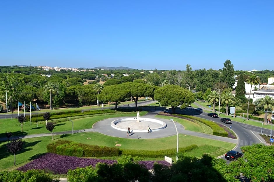 Algardia Marina Parque by Garvetur