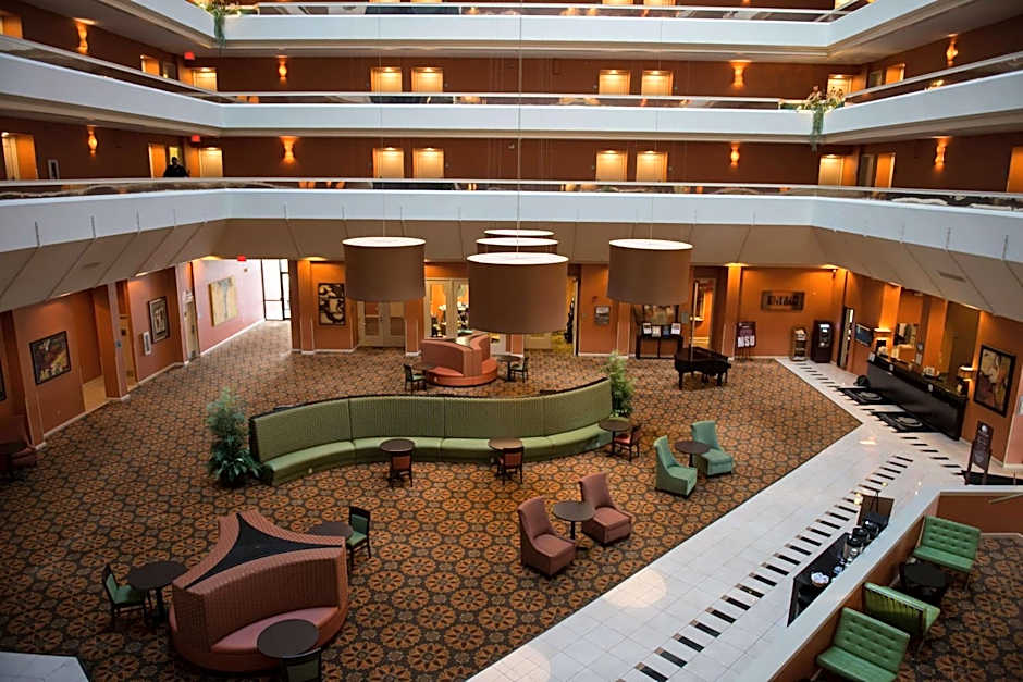 DoubleTree By Hilton Hotel Springfield