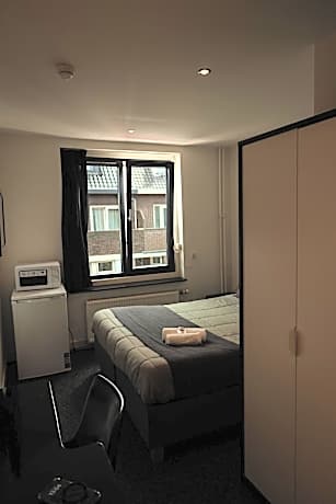 Budget Single Room