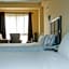 Hillside Plaza Hotel