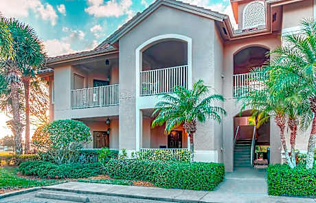 PGAvillageResort Golf Villa 2BR / 2BA by Clubhouse