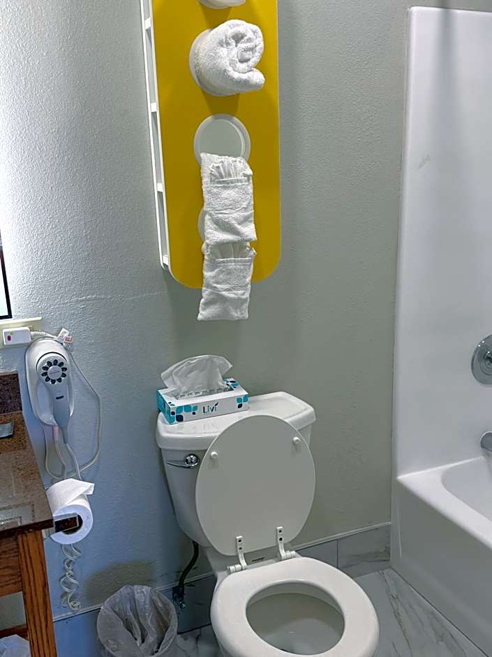 TownHouse Extended Stay Hotel Downtown