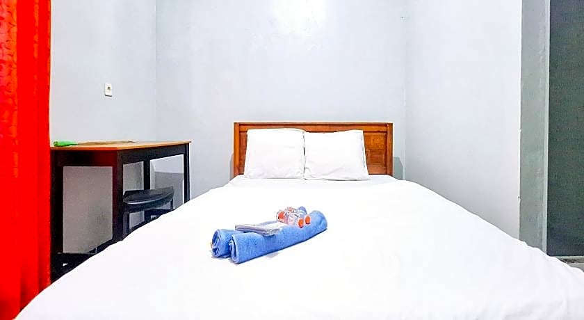 Q-Five Guest House YIA Kulon Progo Mitra RedDoorz