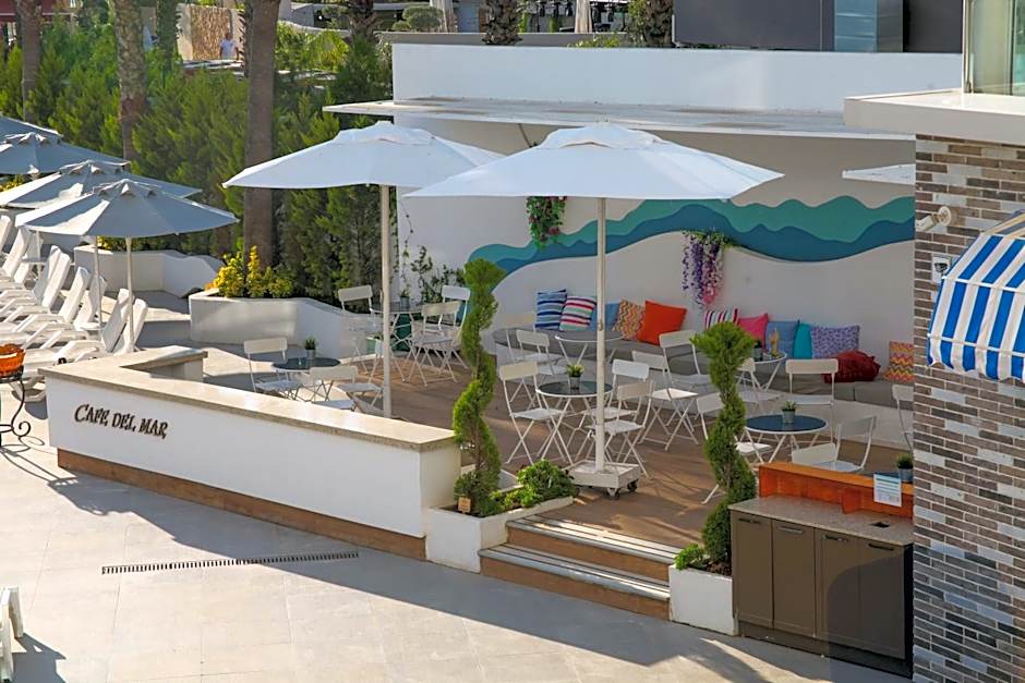 Catamaran Quality Times - Premium Ultra All Inclusive