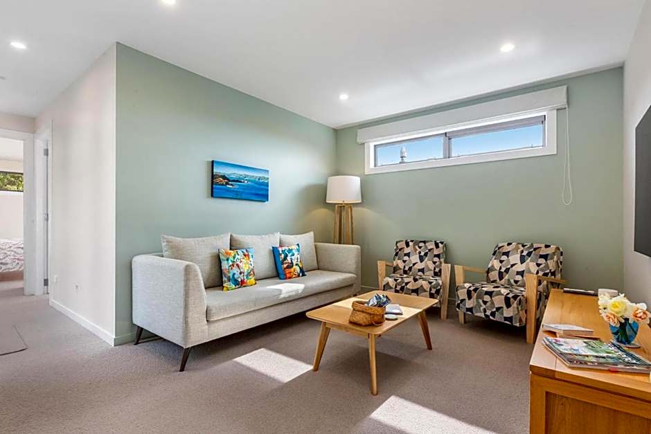 Aston Road Villa Bed & Breakfast