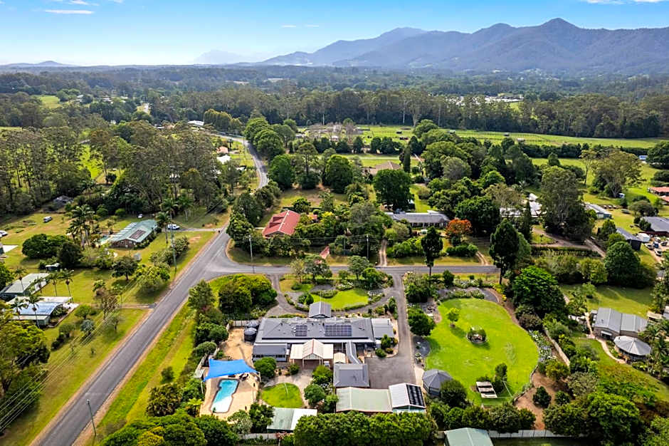 Bon Villas B&B Bonville - Adults Only, Pet Friendly Accommodation