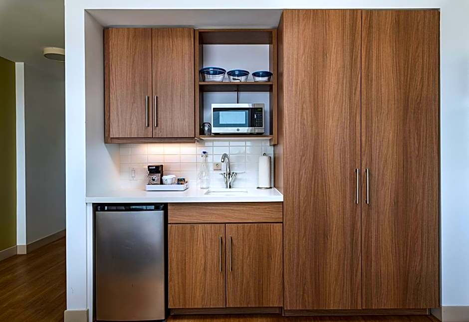 Element Dallas Las Colinas