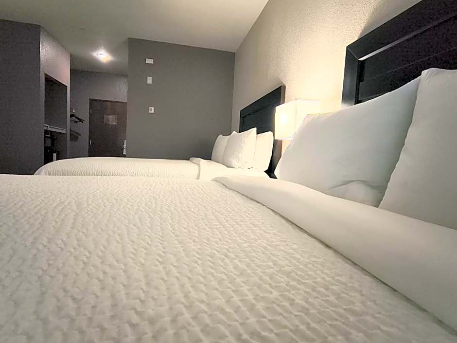 Grander Inn & Suites by IHG