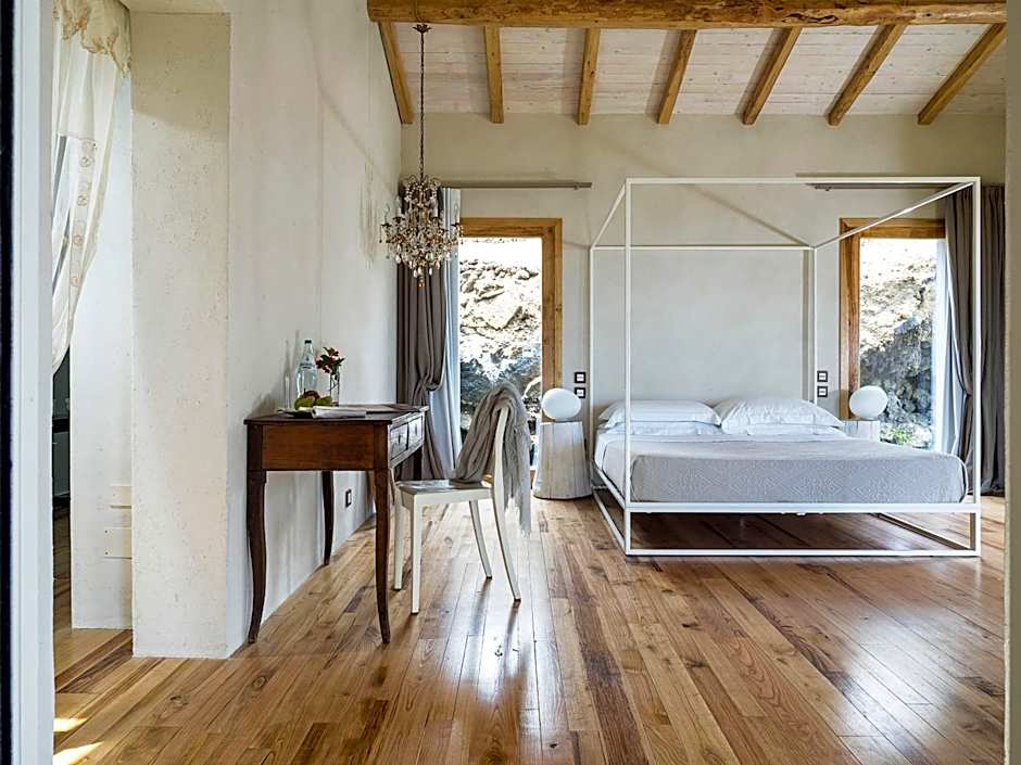 Monaci delle Terre Nere