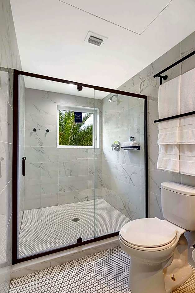 Ocean Treasure Beachside Suites