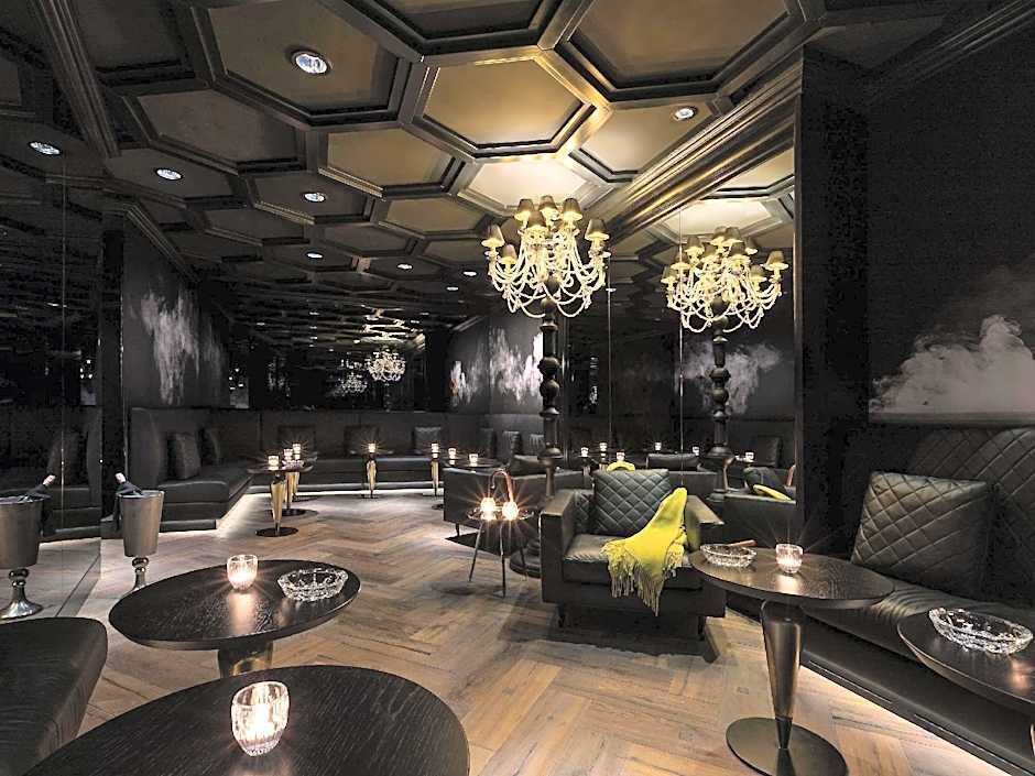 Mondrian Doha