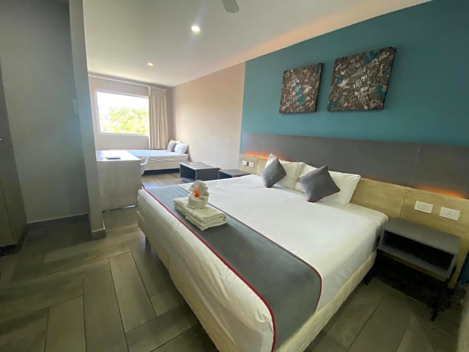 Illusion Xpress I Attraction Hotel Deluxe