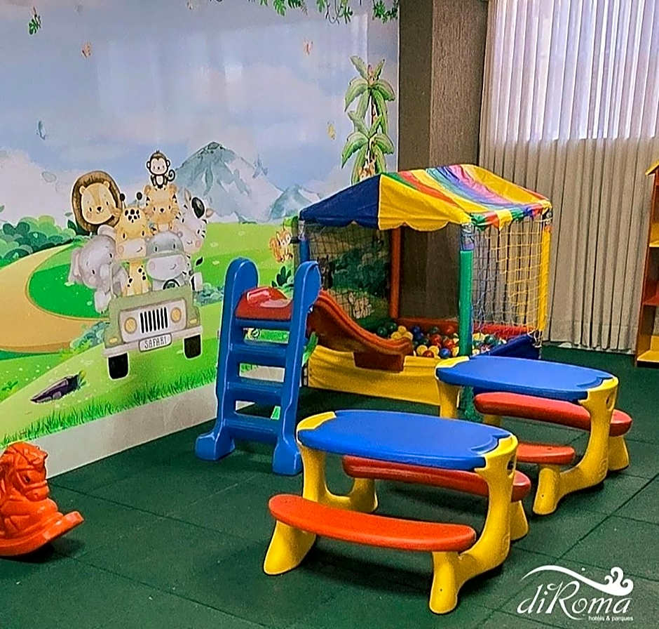 Spazzio diRoma com entrada ao Acquapark Gratuito, Apartamento 840 vista para a Piscina