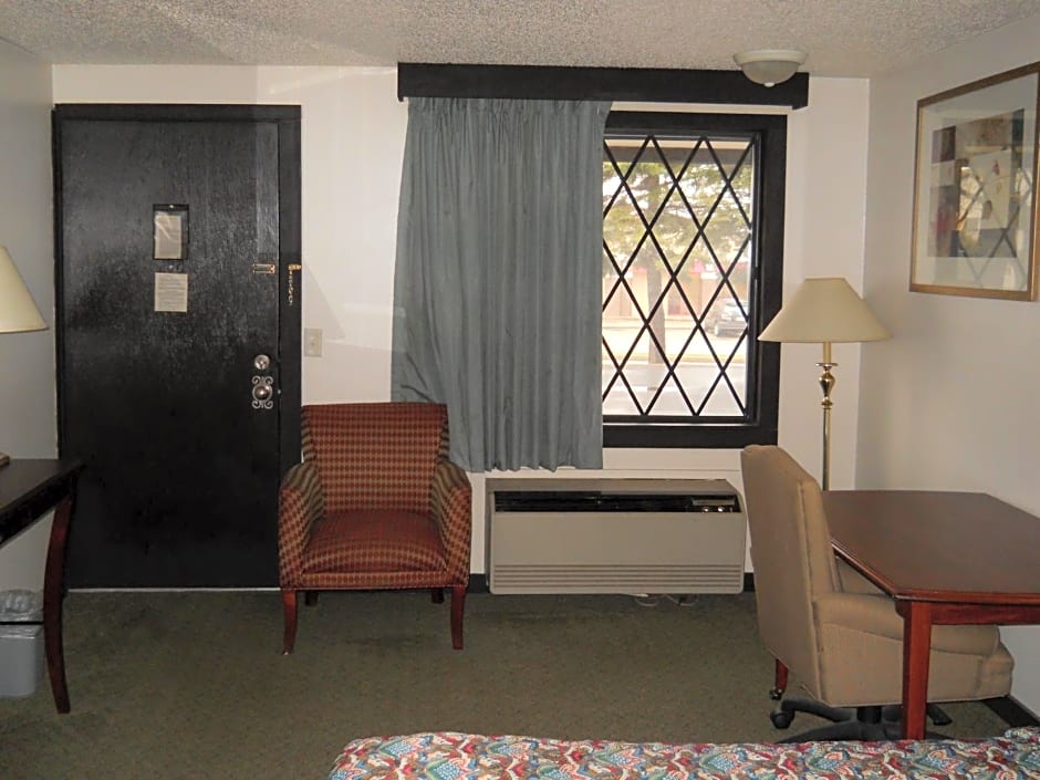 Value Inn Motel - Milwaukee Airport South