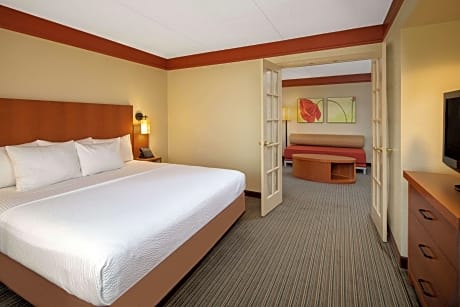 2 Double Beds Mobility/Hearing Impaired Accessible Room Non-Smoking