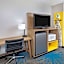 Days Inn by Wyndham Savannah