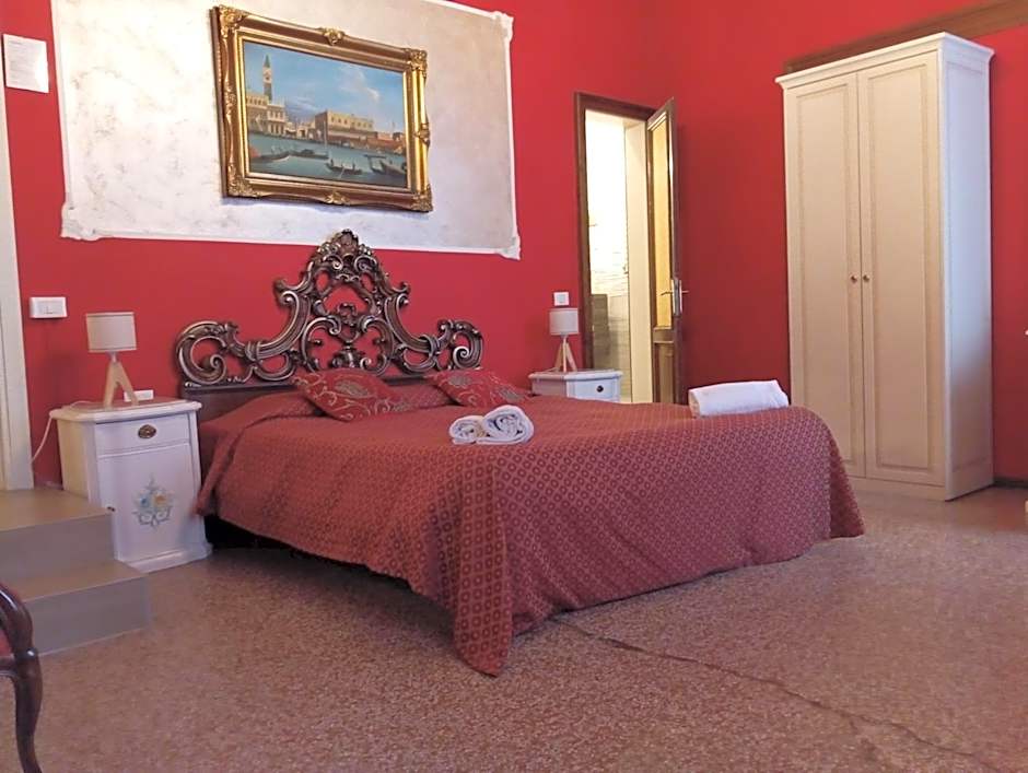 Palazzo Lion Morosini - Check in presso Locanda Ai Santi Apostoli