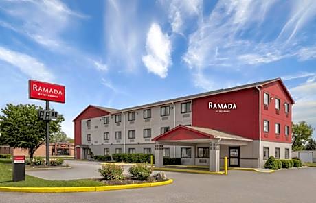Ramada by Wyndham York Harrisburg Hersey