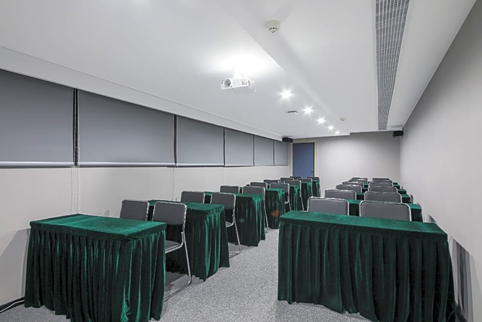 Starway Hotel Wuhan Hanjiang Road Jiqing Street