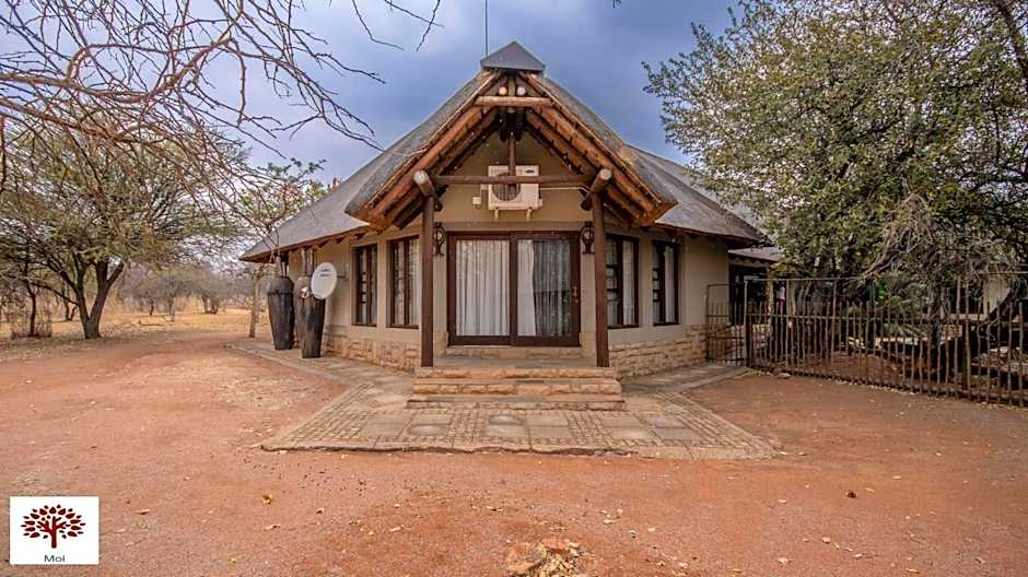 Zebula Golf and Wildlife Estate - Oryx Walkway Pax 16 - Moi Signature Luxury villa