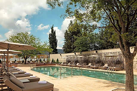 Sheraton Grand Tbilisi Metechi Palace