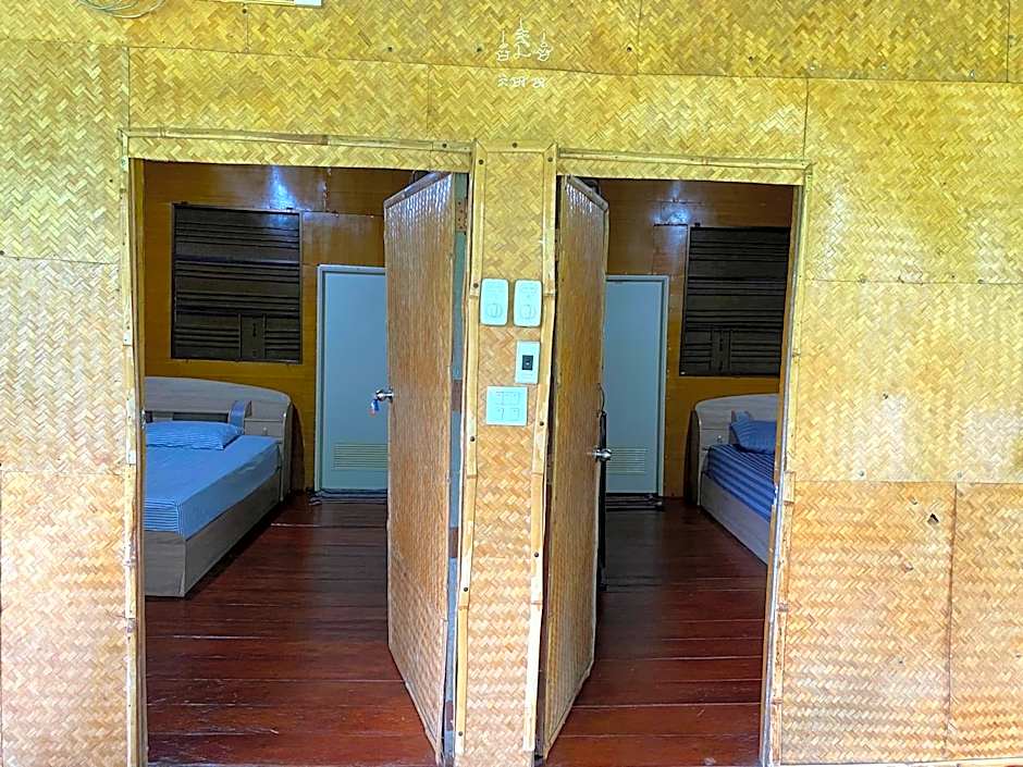 NP โฮมสเตย์ นอนเต็นท์ติดแอร์