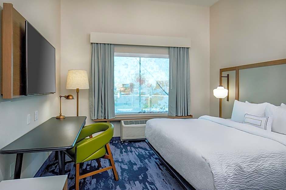 Fairfield Inn & Suites by Marriott McPherson