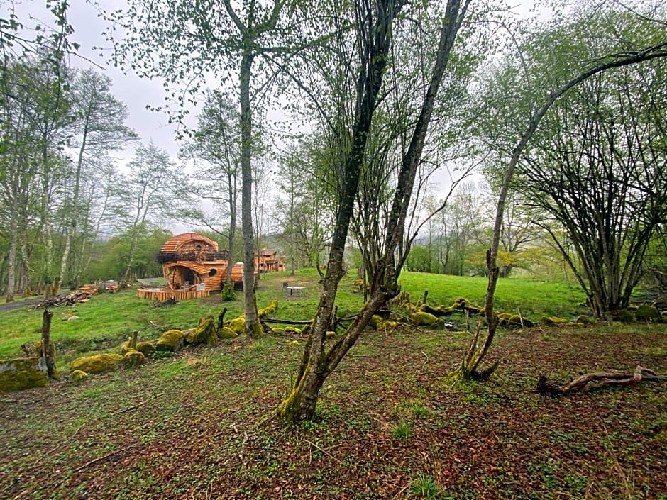Les Cabanes De Pyrene