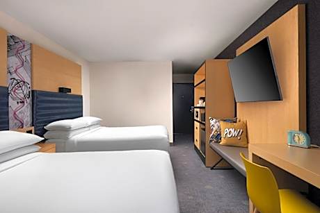 Breezy Queen Room with Two Queen Beds - Hearing Accessible