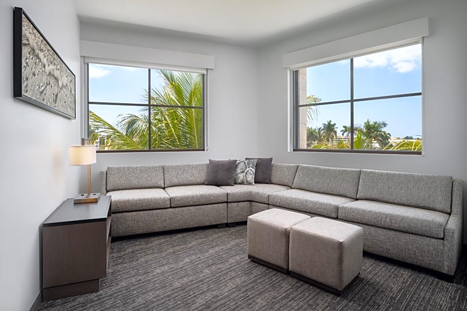 Hyatt House Naples/5th Avenue