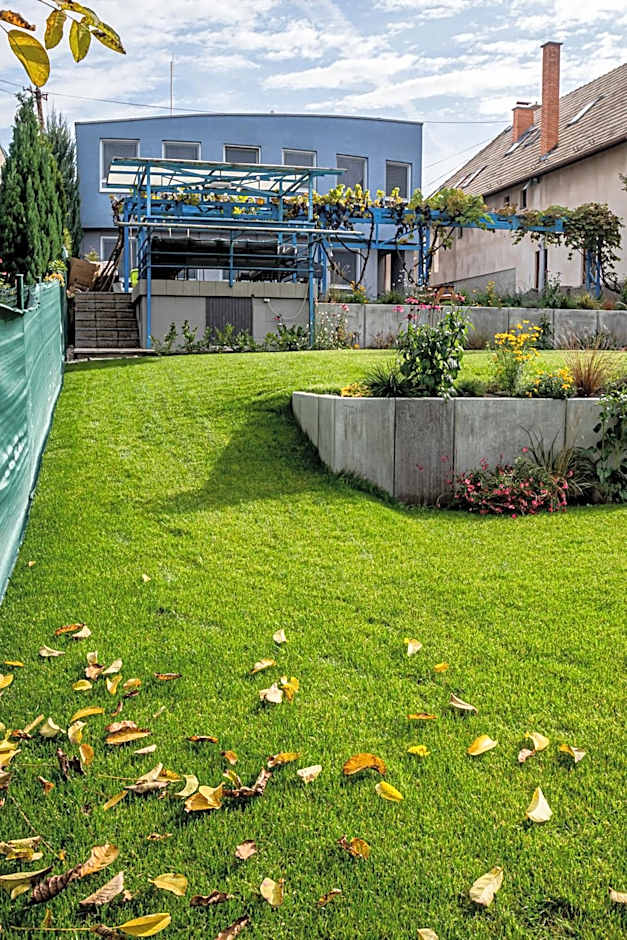 Hotel Squash Dependance