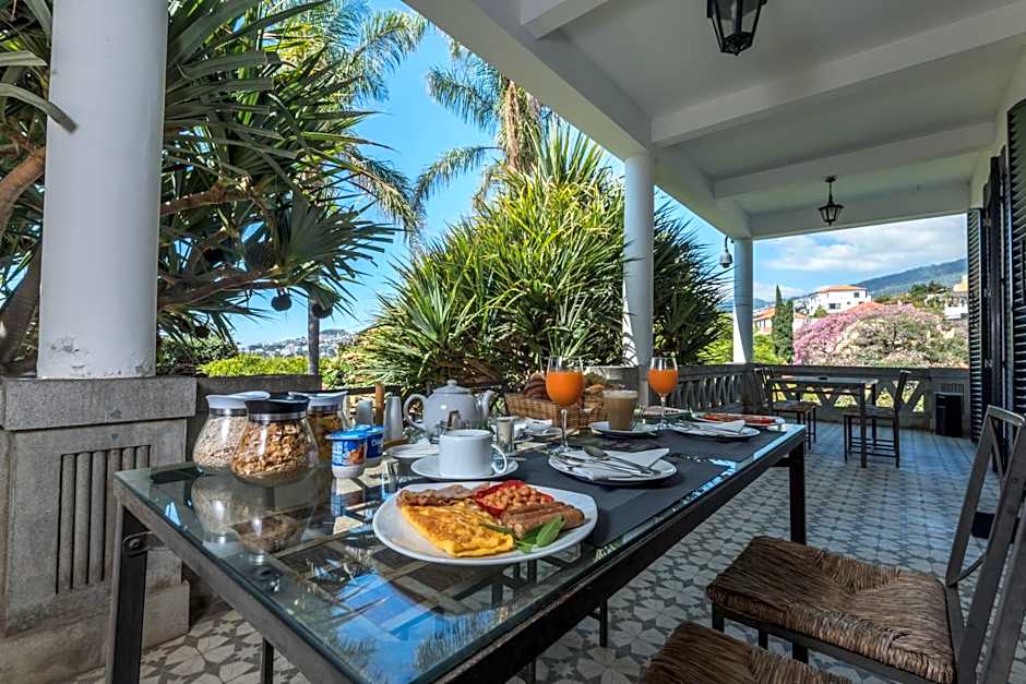 ARTS IN Hotel Conde Carvalhal