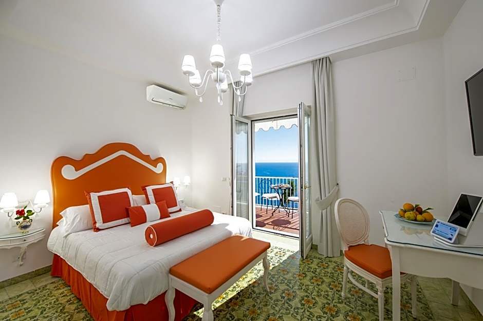 Photo 1 of 21 of Double or Twin Room with Sea View