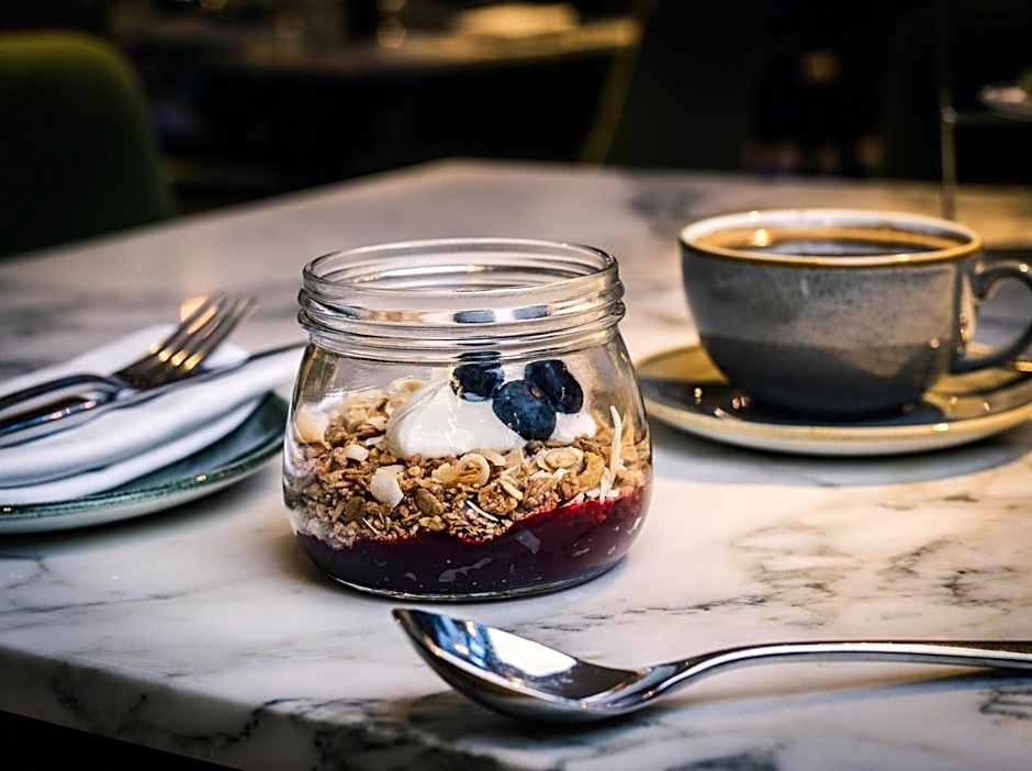 No.11 Cadogan Gardens