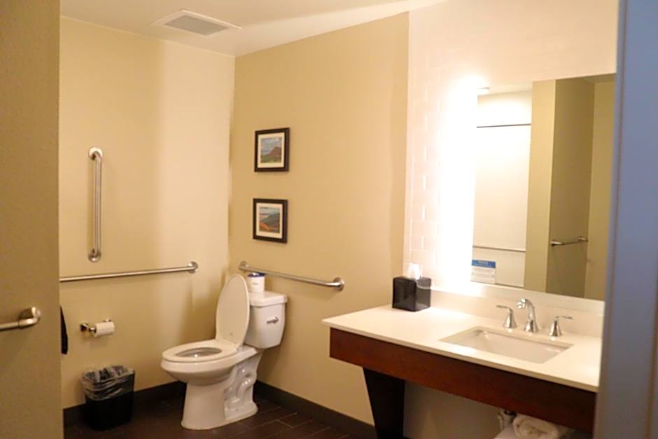 Comfort Suites Loveland Johnstown