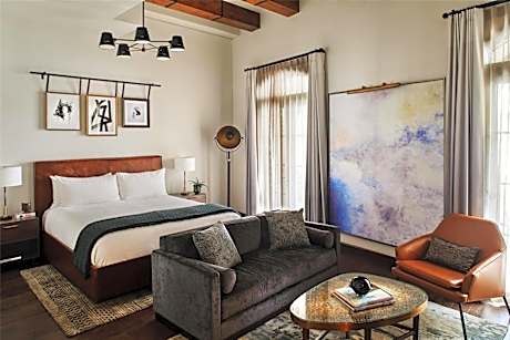 Junior Suite With 1 King Bed