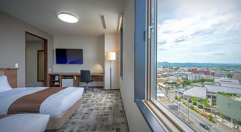 Hotel Maruya Grande