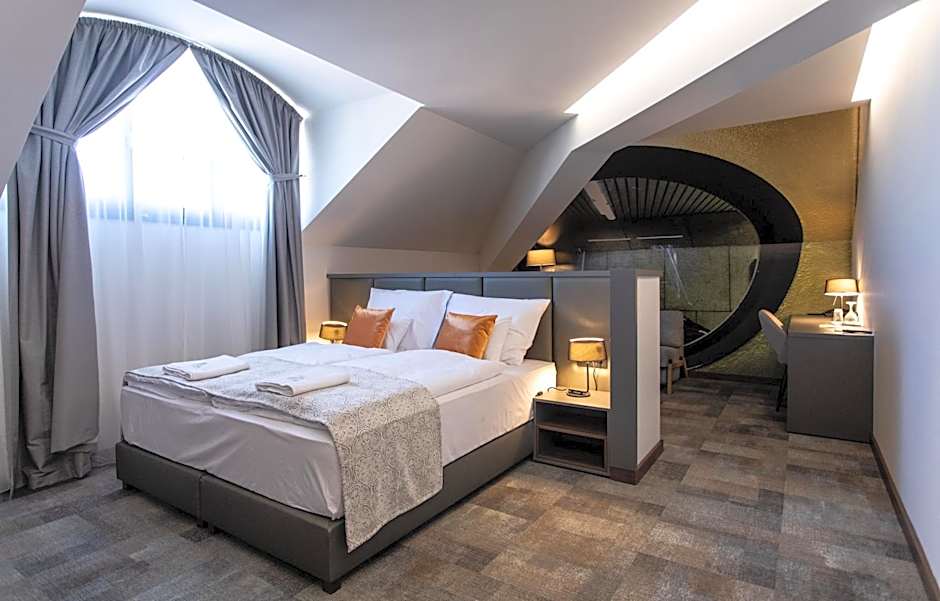 Artis Boutique Hotel