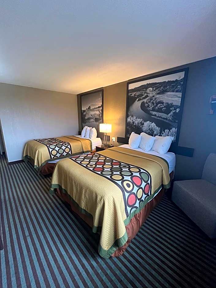 Super 8 by Wyndham Lexington
