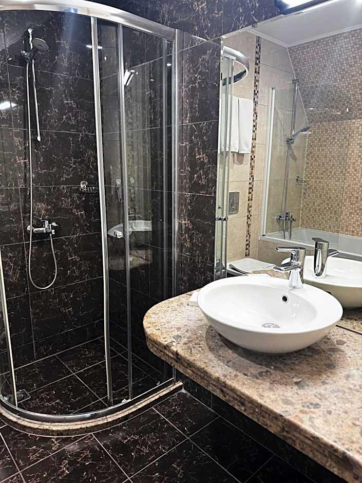 Agusta Hotel, Garden & SPA