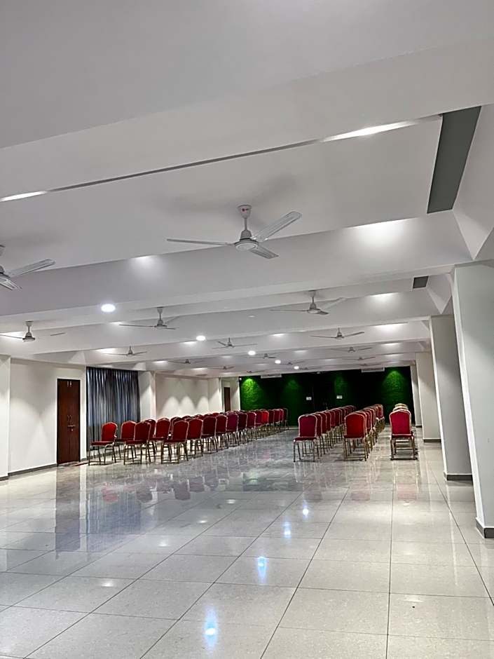 Collection O KANHA INN