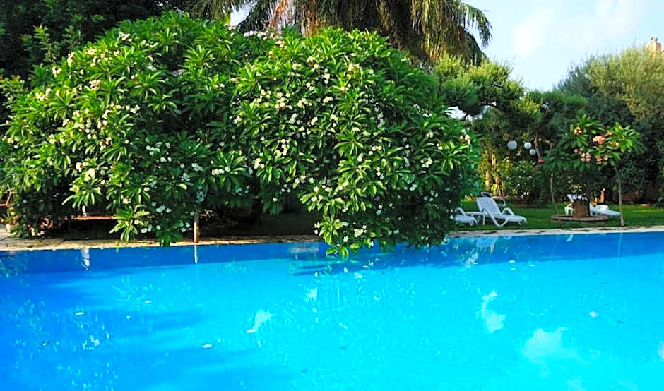 Villa Megna - Green Paradise B&B