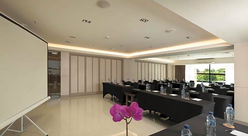 DREAM OF AVENTUS HOTEL KUTA