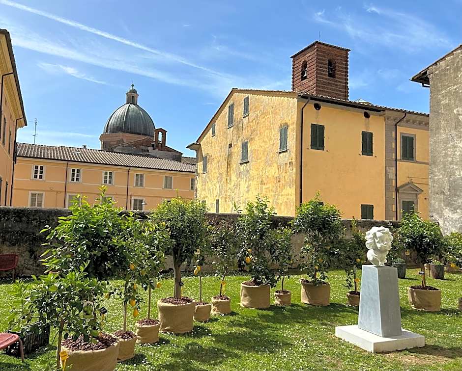 Art Hotel Pietrasanta