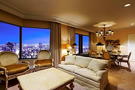 Club Crown Suite - Nonsmoking