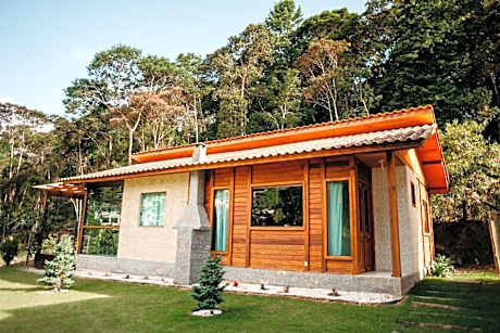 CHALÉ PEDRA AZUL PET FRIENDLY FAMILY 5 min da rota do lagarto